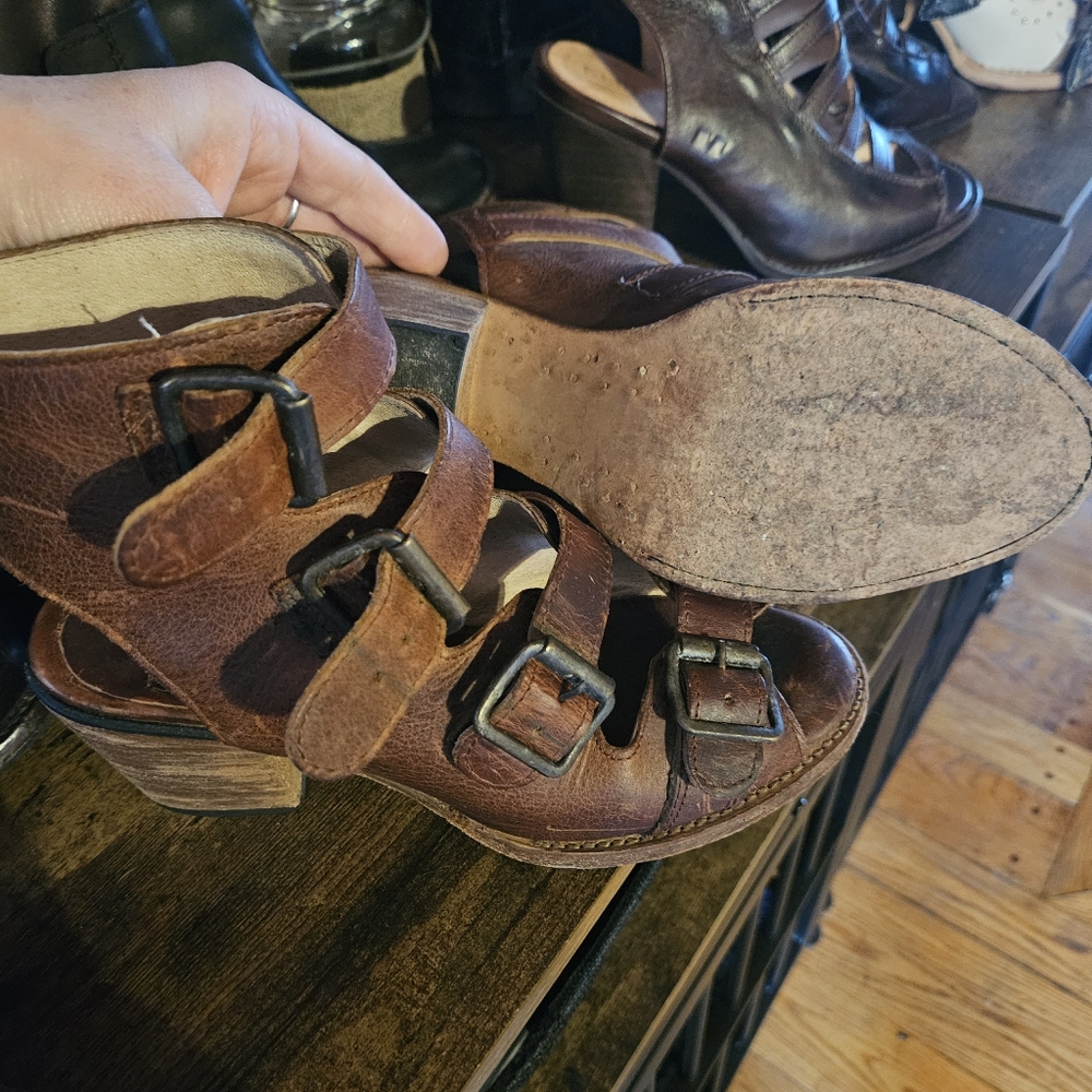 Freebird Quail heeled sandals